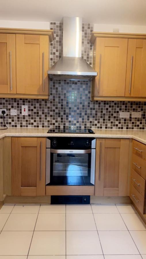 2 Bedroom Apartment With Free Parking Wi-Fi, Very Close To Ao Arena & City Centre Manchester Exterior photo